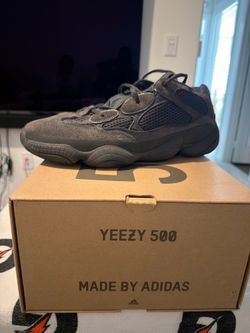 Yeezy 500
