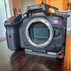 Canon R5 C