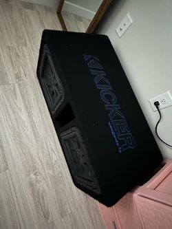 Kicker Solo-Baric L7 Dual Subwoofer Enclosure