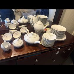 HC Self Bavaria Germany Heinrich China Set