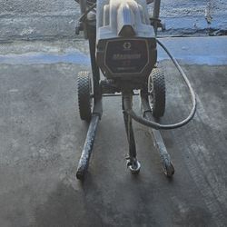 Graco Magnum X7 True Airless Paint Sprayer