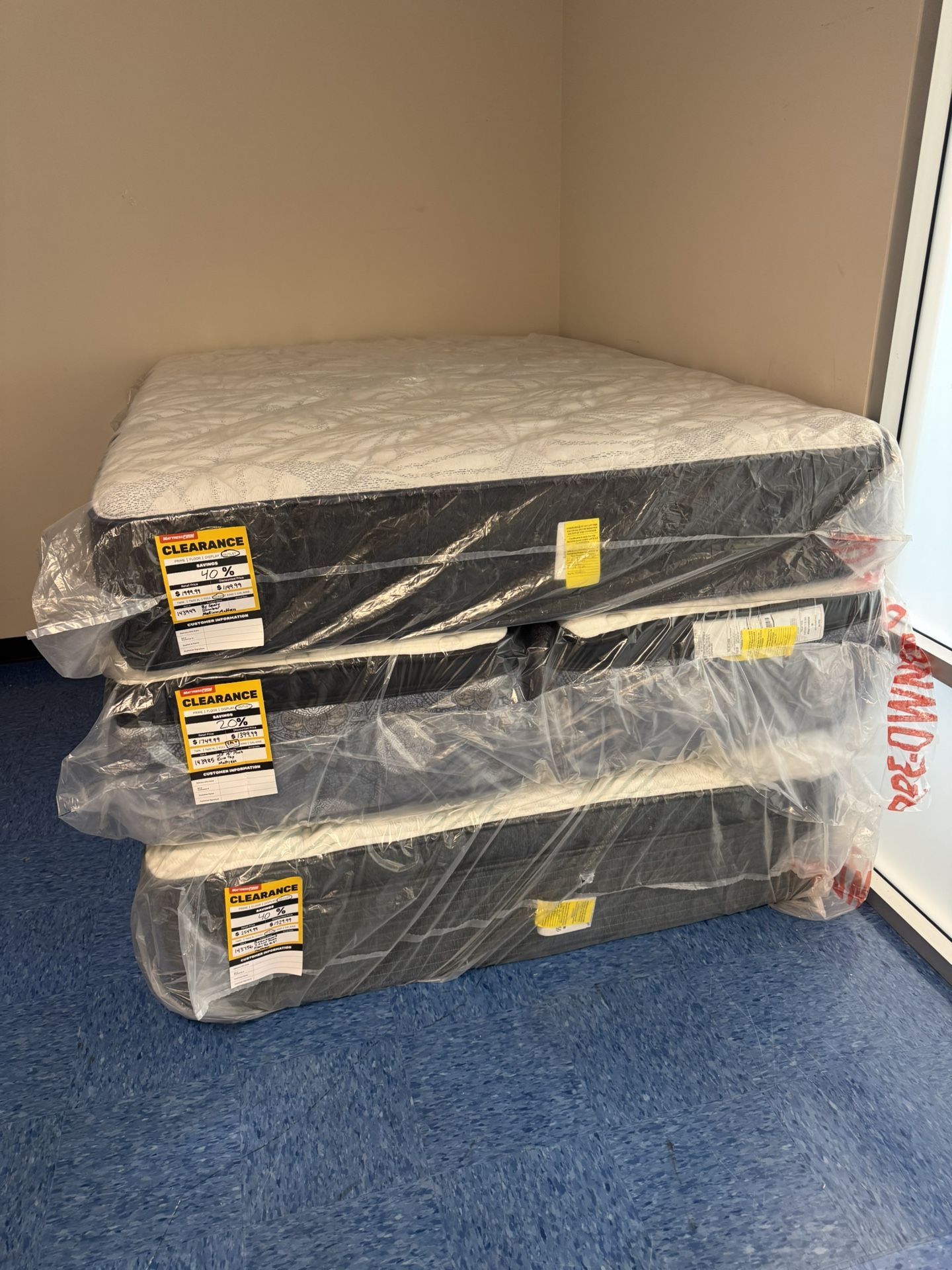 Clearance mattresses Up To 60% Off $1 Down