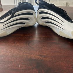 James Harden Vol.9 Size 6 1/2 Men 