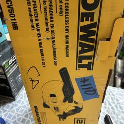DEWALT 20v cordless dry hand vacuum