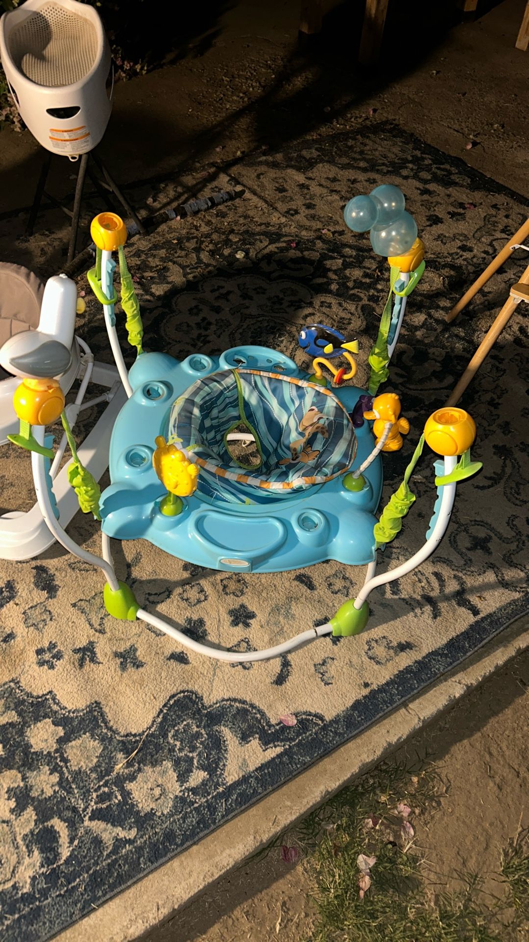 Kids https://offerup.com/redirect/?o=Mi5jb20= Bouncer