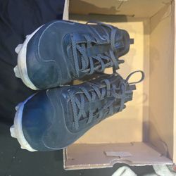 Under armor Girls rubber cleats
