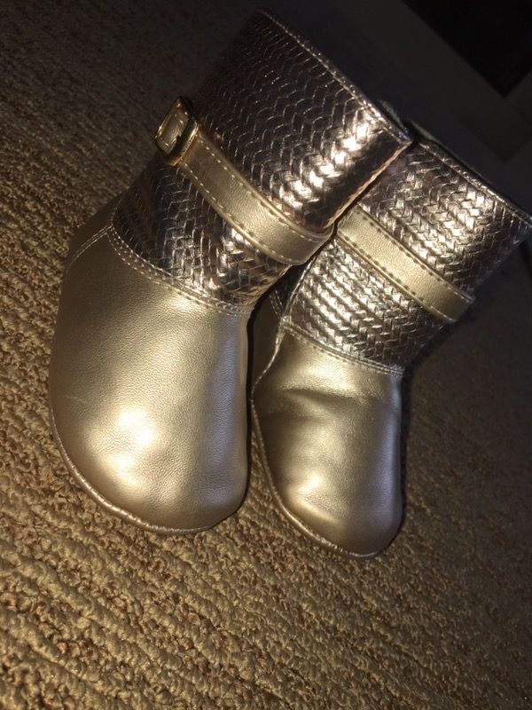 Infant Gold Boots Worn Once for Pictures (Size 3)