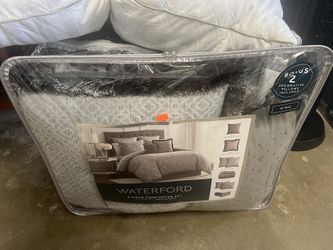 Waterford 8 Pc Comforter Set