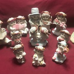 Collection Of Dreamsicle Figurines. Signed By Artist. 