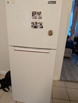 Magic chef, white refrigerator, small