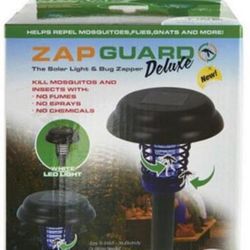 Outdoor Solar Powered Bug Zapper