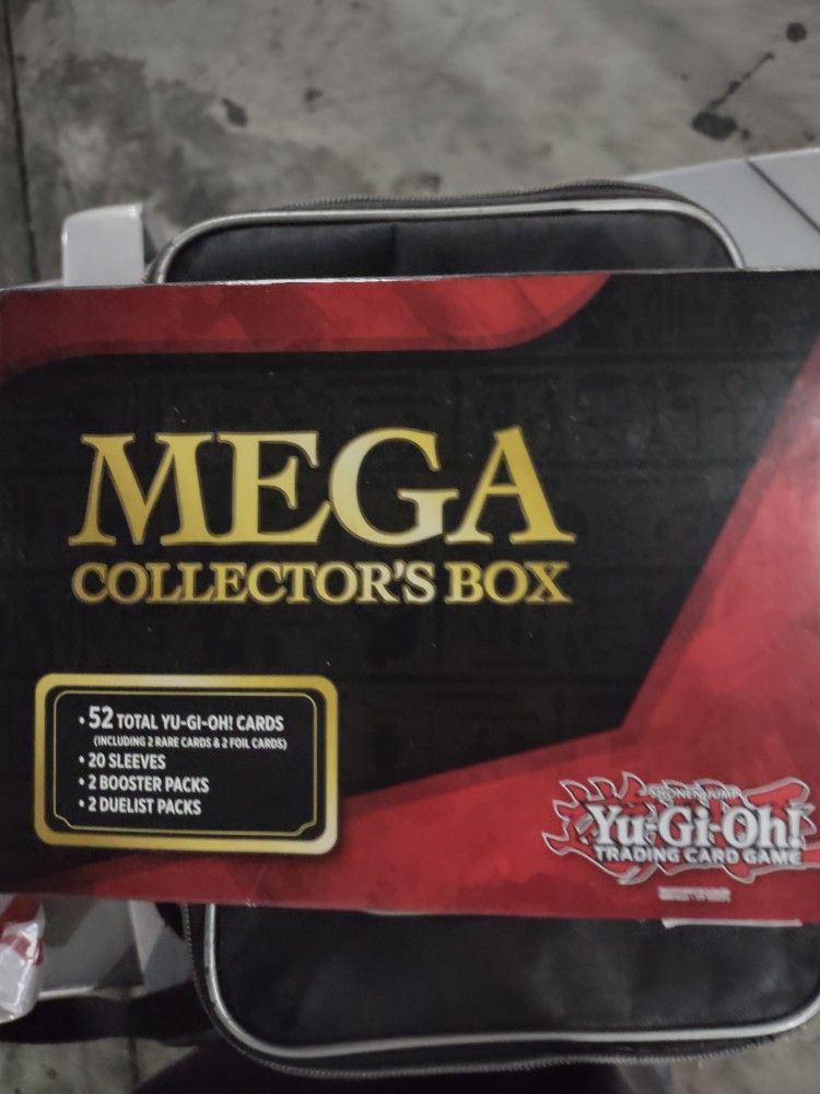 YU-GI-OH MEGA COLLECTORS BOX