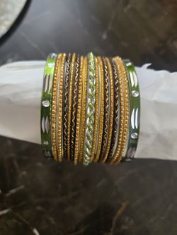 New Set Of 17 Thick & Thin Olive Green, Black & Gold Glitter Metal Bangles