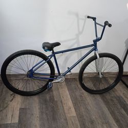 BMX BIKE