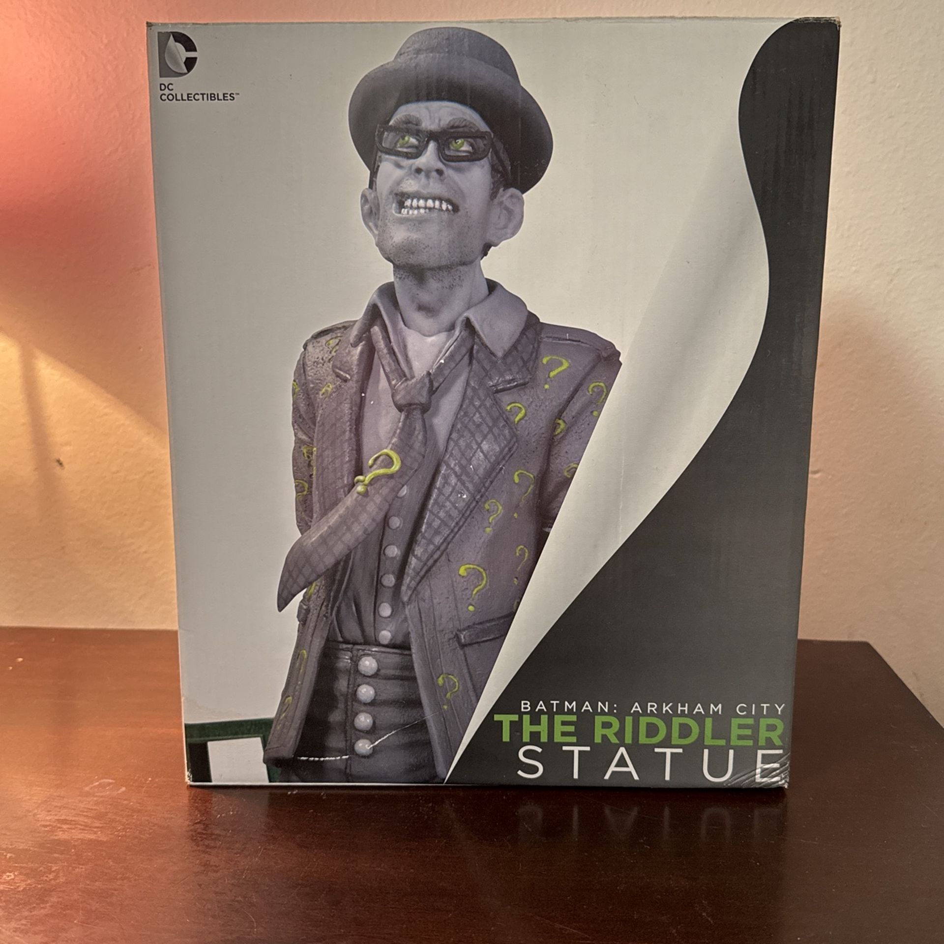 DC Comics The Riddler Statue