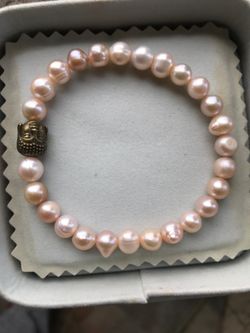 Freshwater pearl bracelet