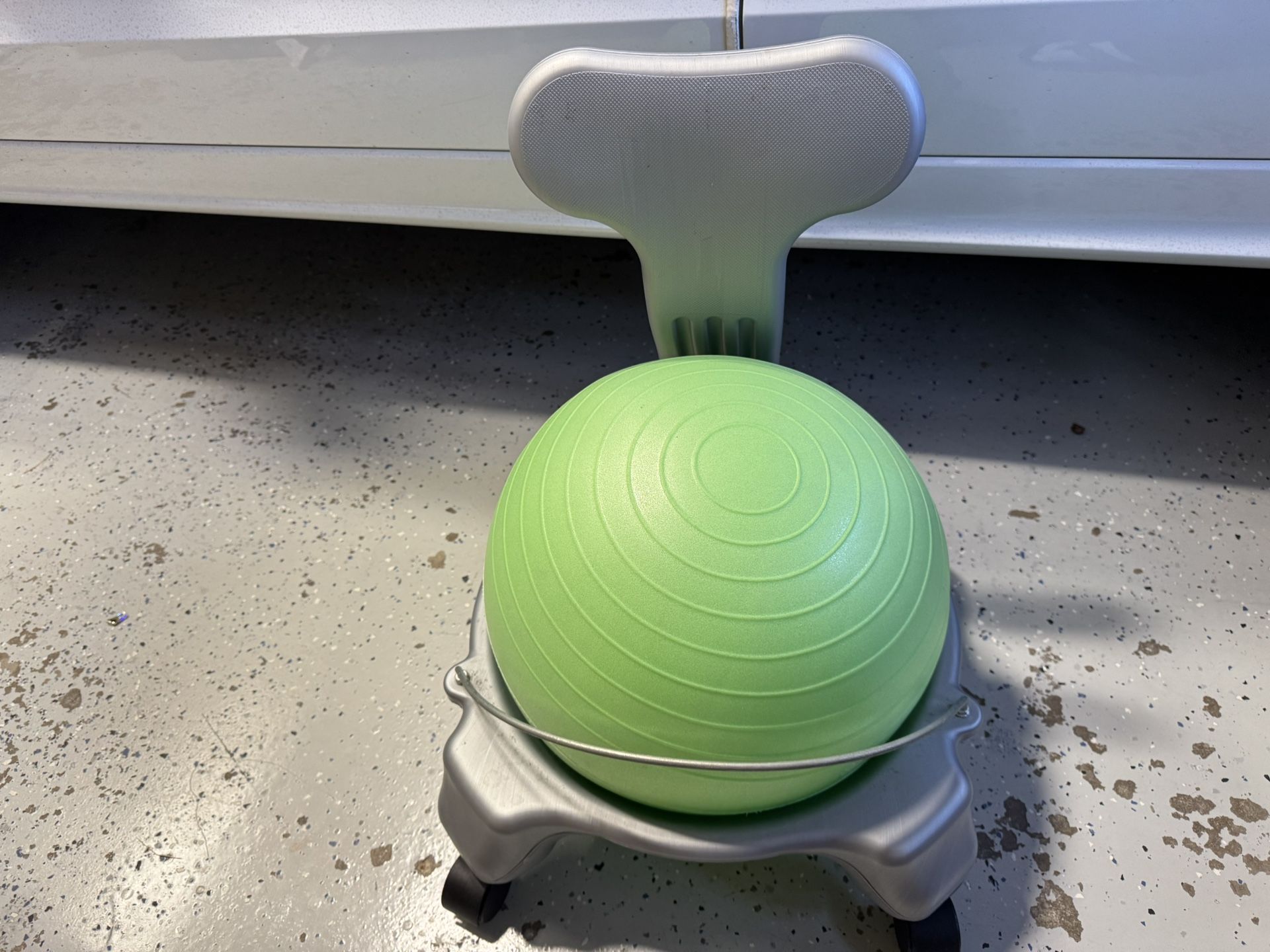 Kids Balance Ball Chair - Classic Children's Stability Ball Chair, Alternative School Classroom Flexible Desk Seating for Active Students