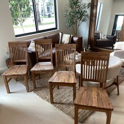 4 Wooden Dinning Chairs From Nadeau