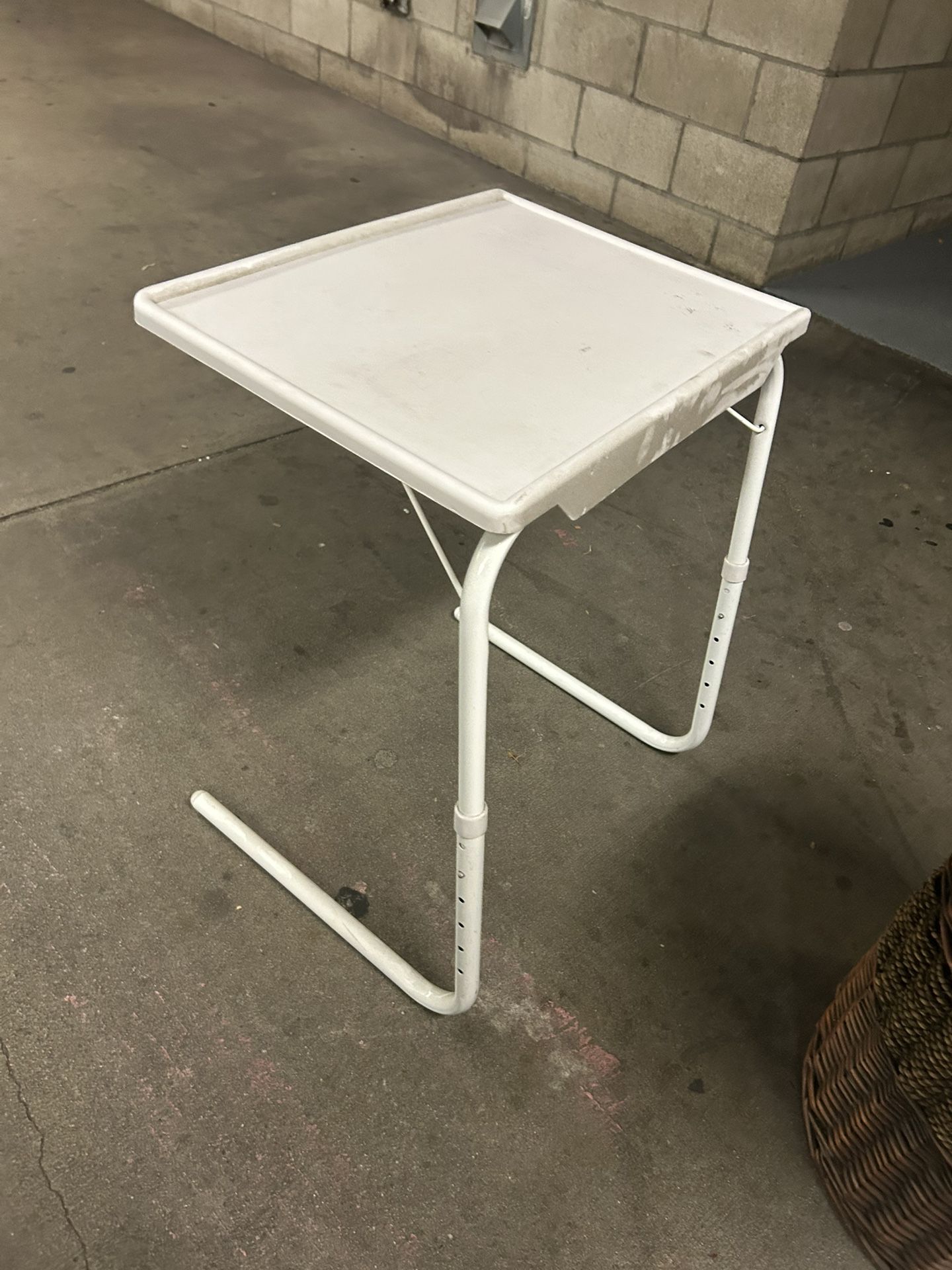 Folding Lap Top Table