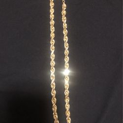 14k Gold Rope Chain And Pendant 