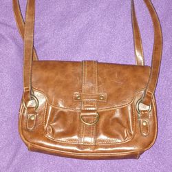 Women's Small Brown Spacious With Many Pockets Purse/Handbag 
