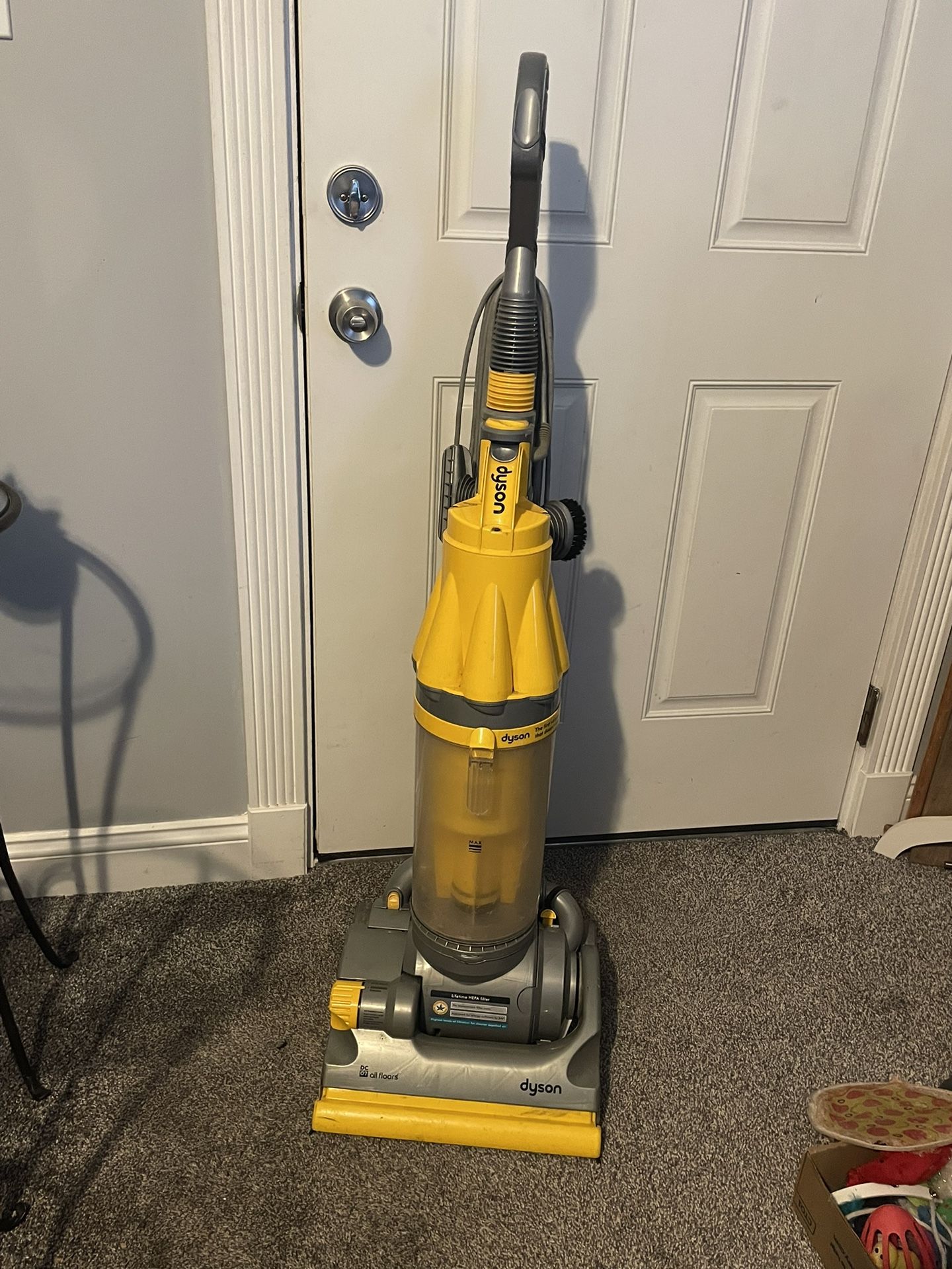 Dyson DC07 All Floors Bagless Vacuum Cleaner With HEPA Filter for Sale in West Babylon, NY - OfferUp Dyson DC07 All Floors Bagless Vacuum Cleaner With HEPA Filter for Sale in West Babylon, NY - OfferUp