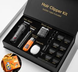 Clippers set, 2 clippers & 3 shavers set, new