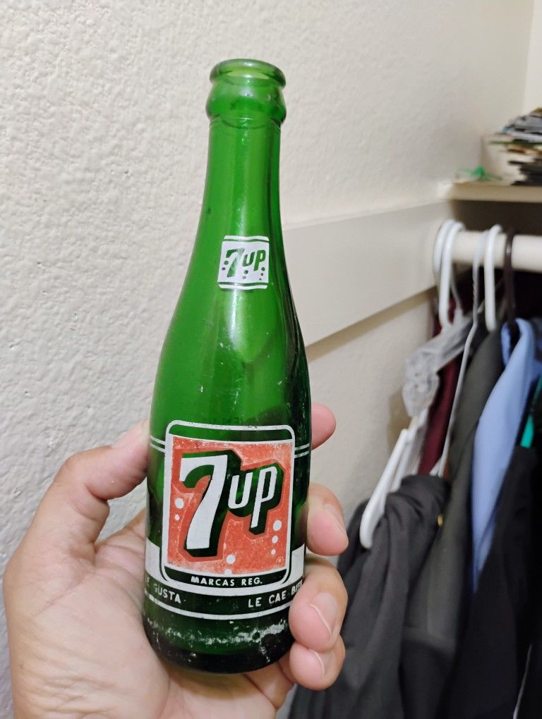 Vintage 7 Up Bottle rare Mexico 1965