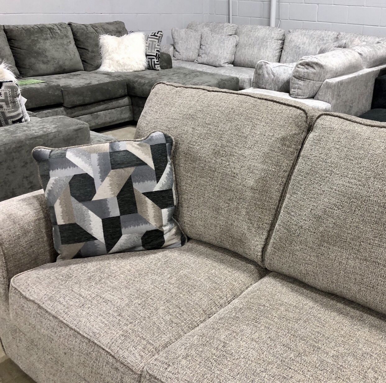 New Furniture Clearance