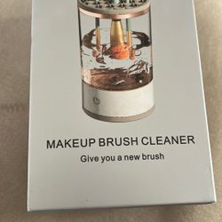 Makeup brush cleaner