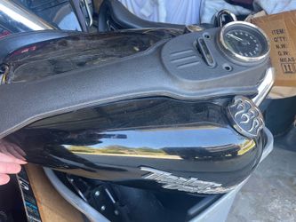 Harley Dyna Low Rider S Gas Tank & Console Complete - OEM FXDLS Parts