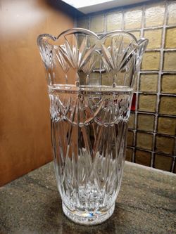 Vintage Crystal Flower Vase