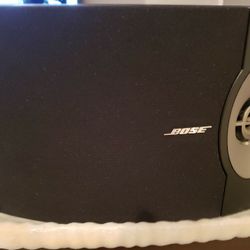 BOSE SPEAKERS 