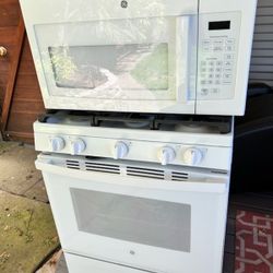  Stove and microwave set