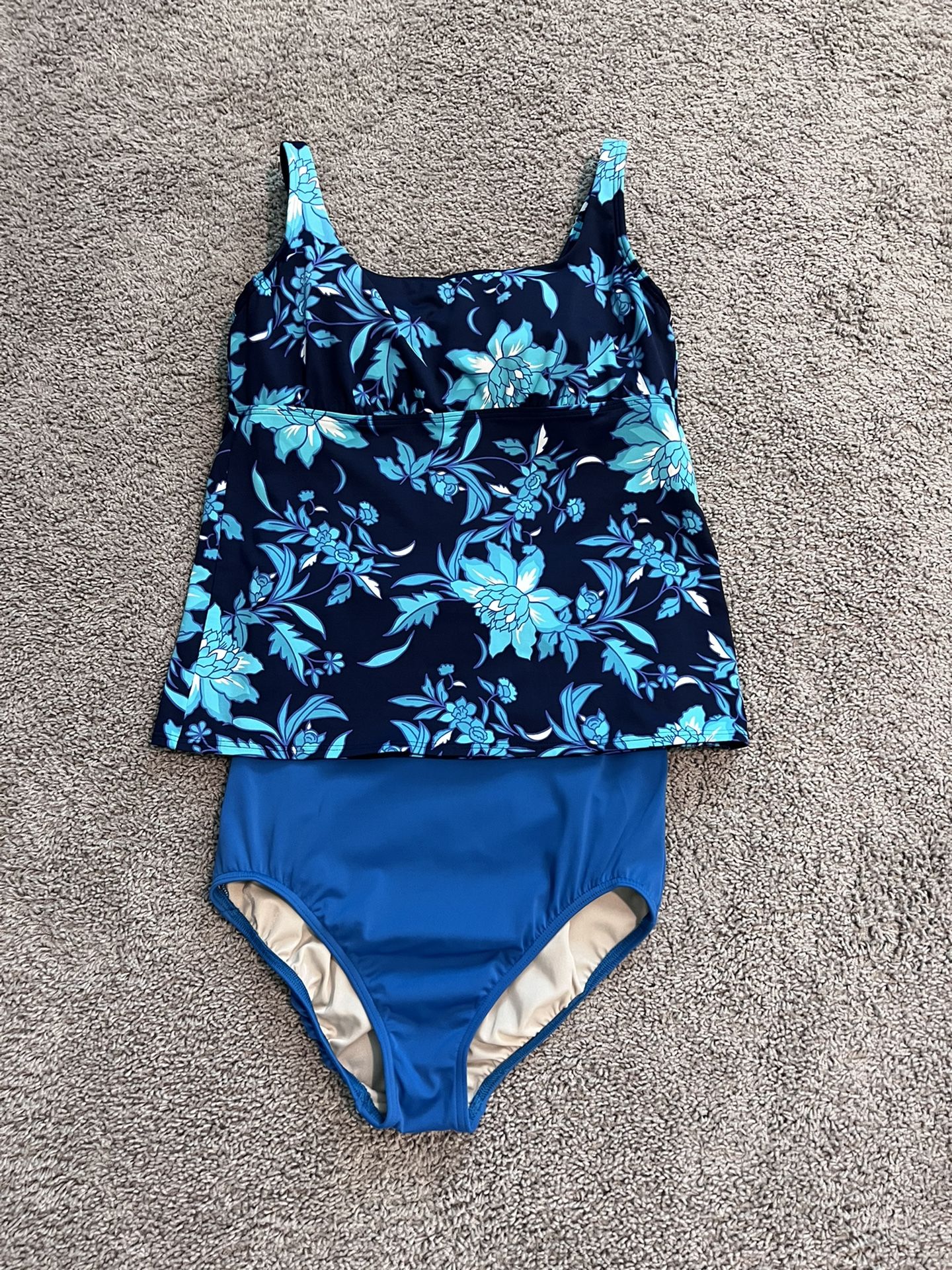 Women’s Lands’ End Tankini Swimsuit Set- Size 12