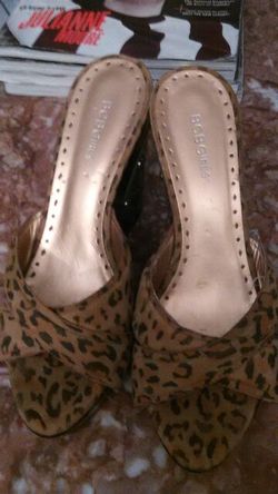 BCBG SUEDE ANIMAL PRINT WORN TWICE...WITH BLK PATENT WEDGE HEELS AND GOLD NAIL HEADS