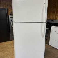 Refrigerator Kenmore Have Ice Maker