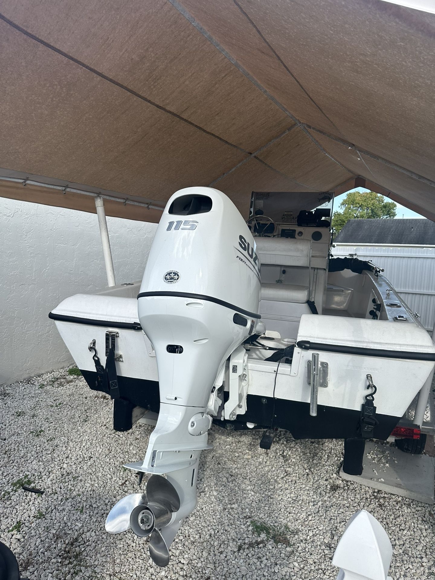 Boat Sailfish Year 2001