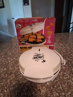 Waffle Maker, Hearts 