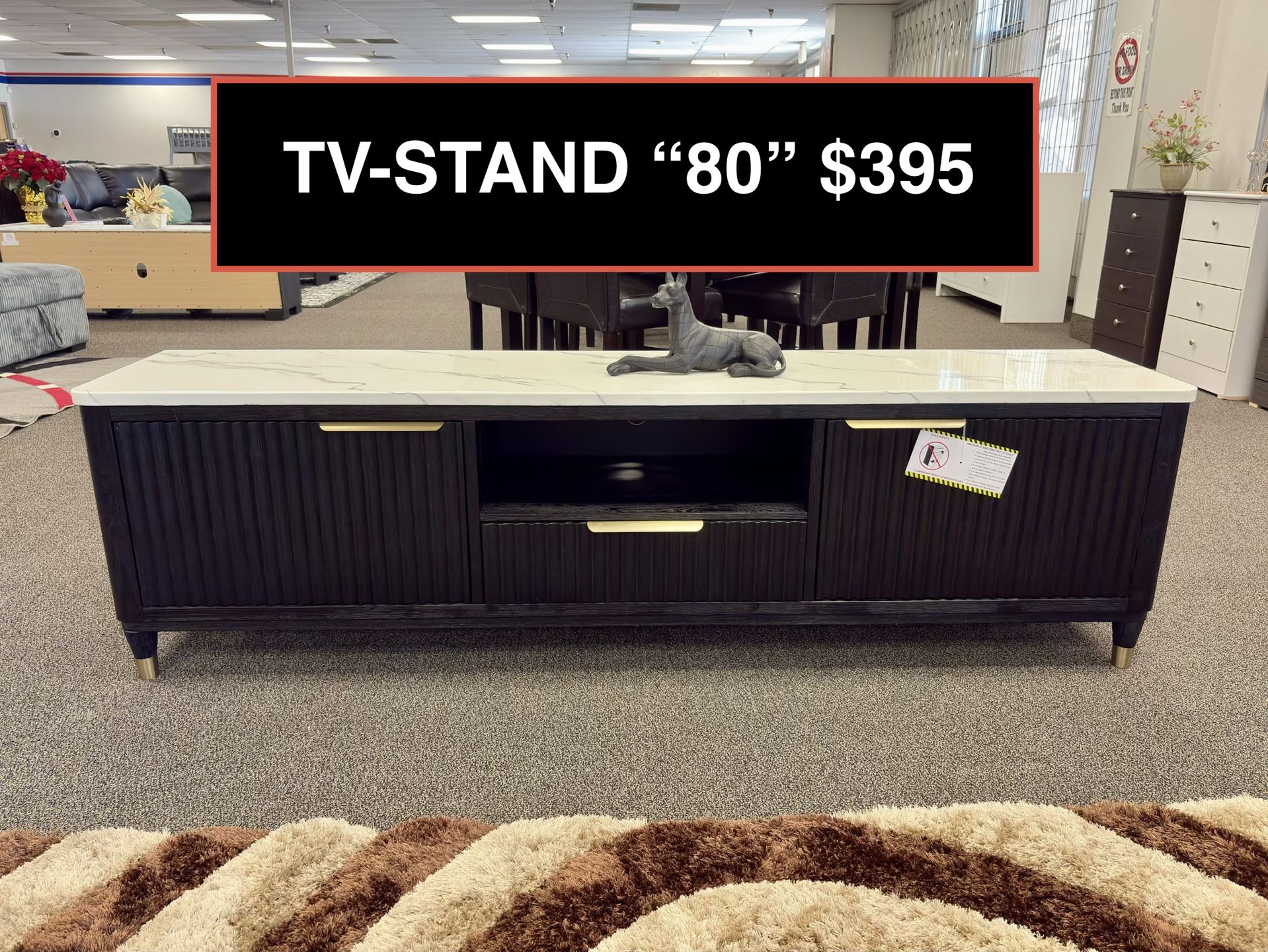 STORE CLOSING !!! New Big Solid Tv-Stand “80”