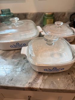 Corning Ware Blue Cornflower Casserole Dish Set with Lids