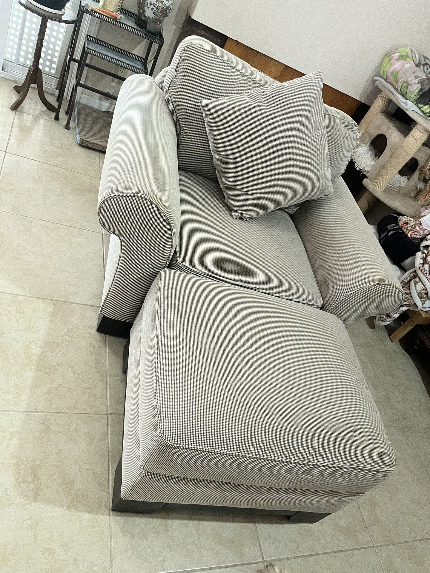 Armchair & Ottoman 