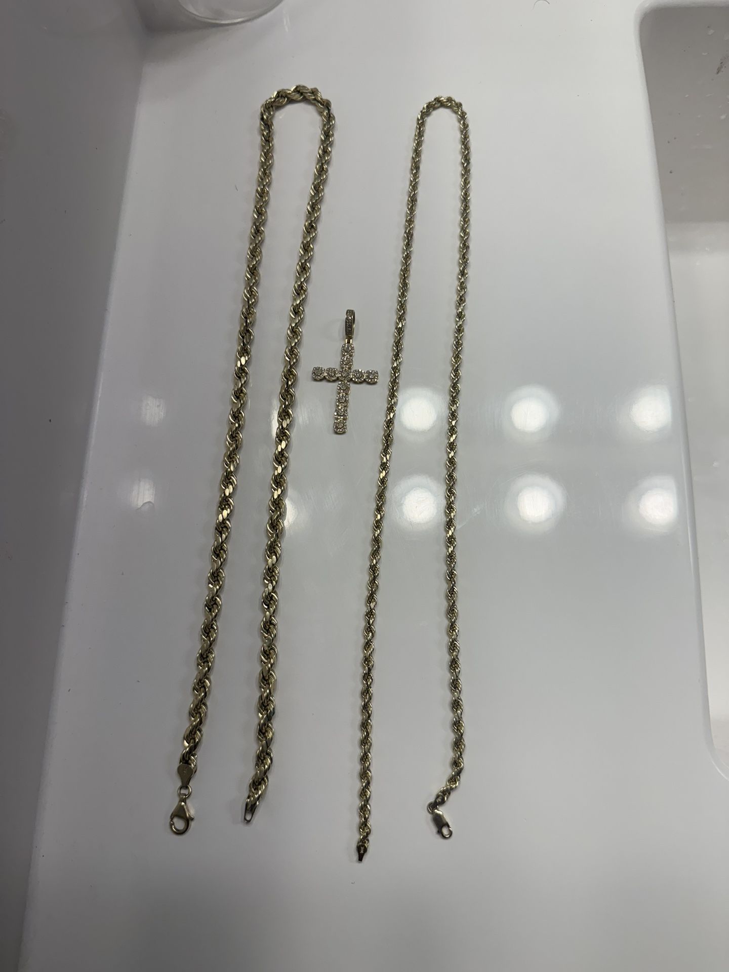 Gold Rope Set With Diamond Cross Pendant 