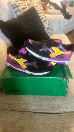 Diadora Low-Top Sneakers Size 7