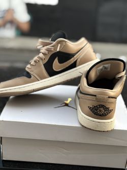 Wmns  Air Jordan  1 Low 