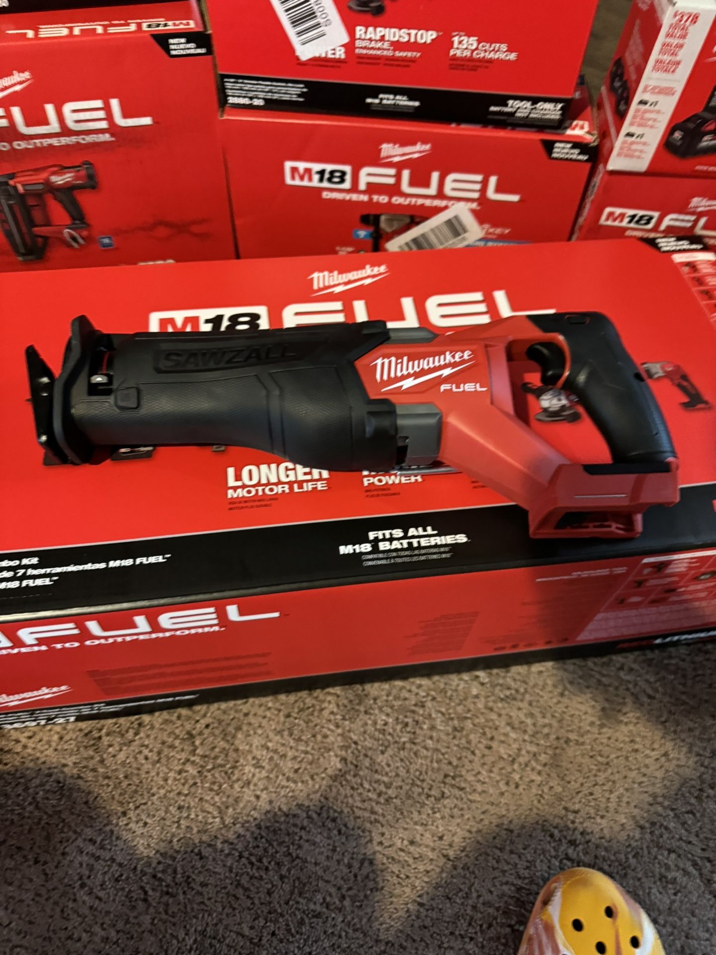 Milwaukee M18 Brushless Power tool Sawzall dewalt ryobi makita 