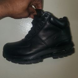 Nike Boots