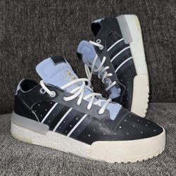 Adidas Shoes Size 7 Y Medio Man 