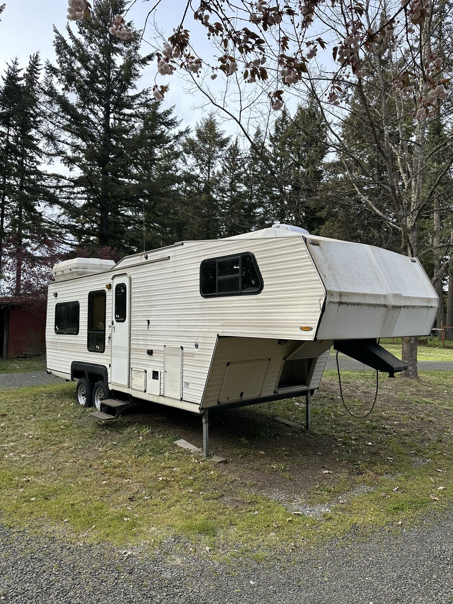 1993 5th Wheel Rv Trailer