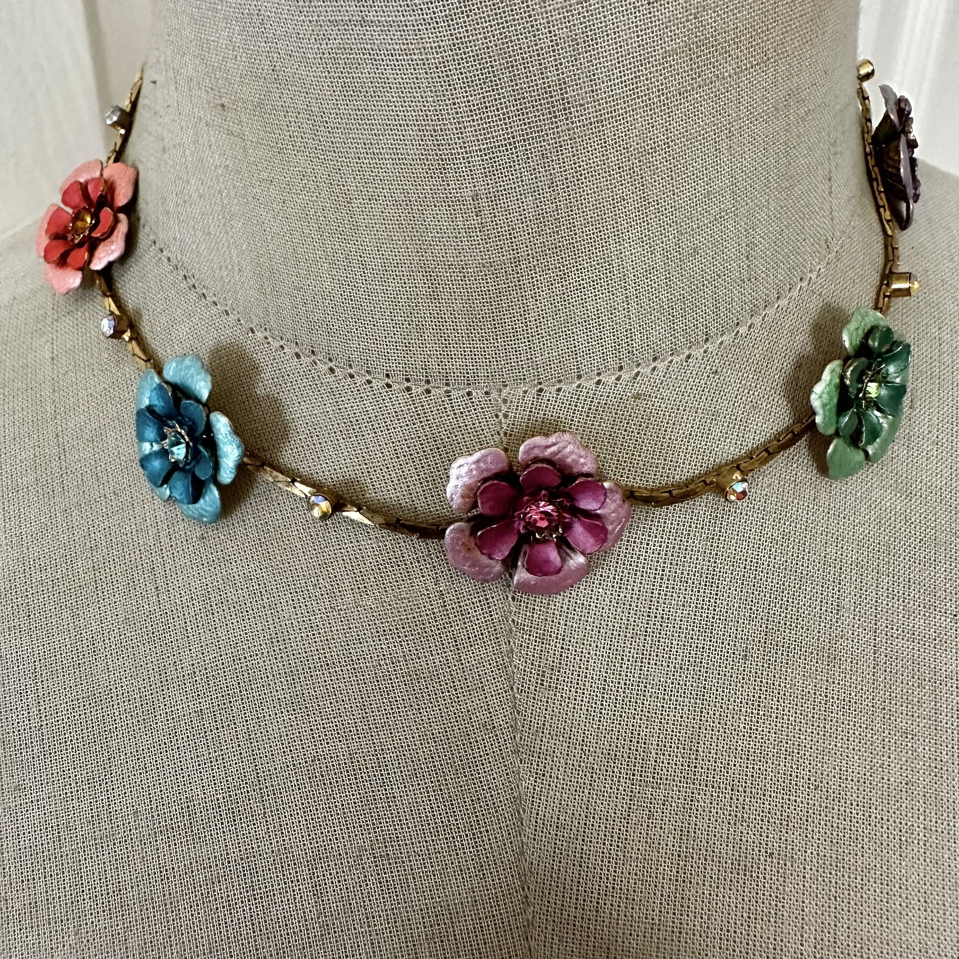 Multicolor Enamel Flower Choker Necklace